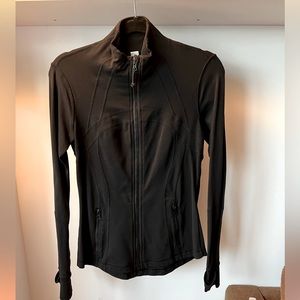 Lululemon Jacket in Black